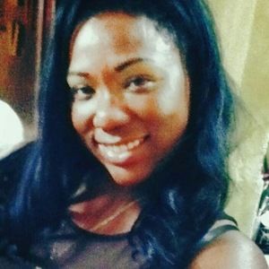 Meet your Posher, Delicia